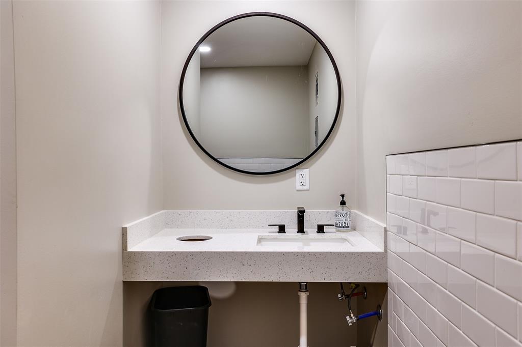 6720 Dick Price Road Property Photo 24