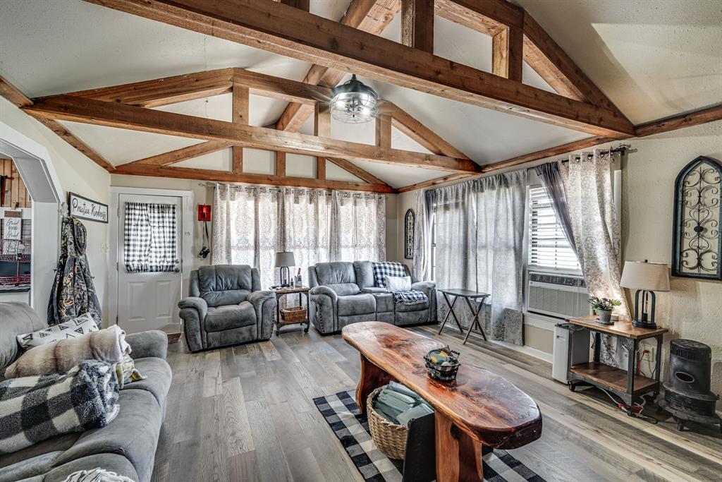 613 Hcr 1305 Property Photo 7