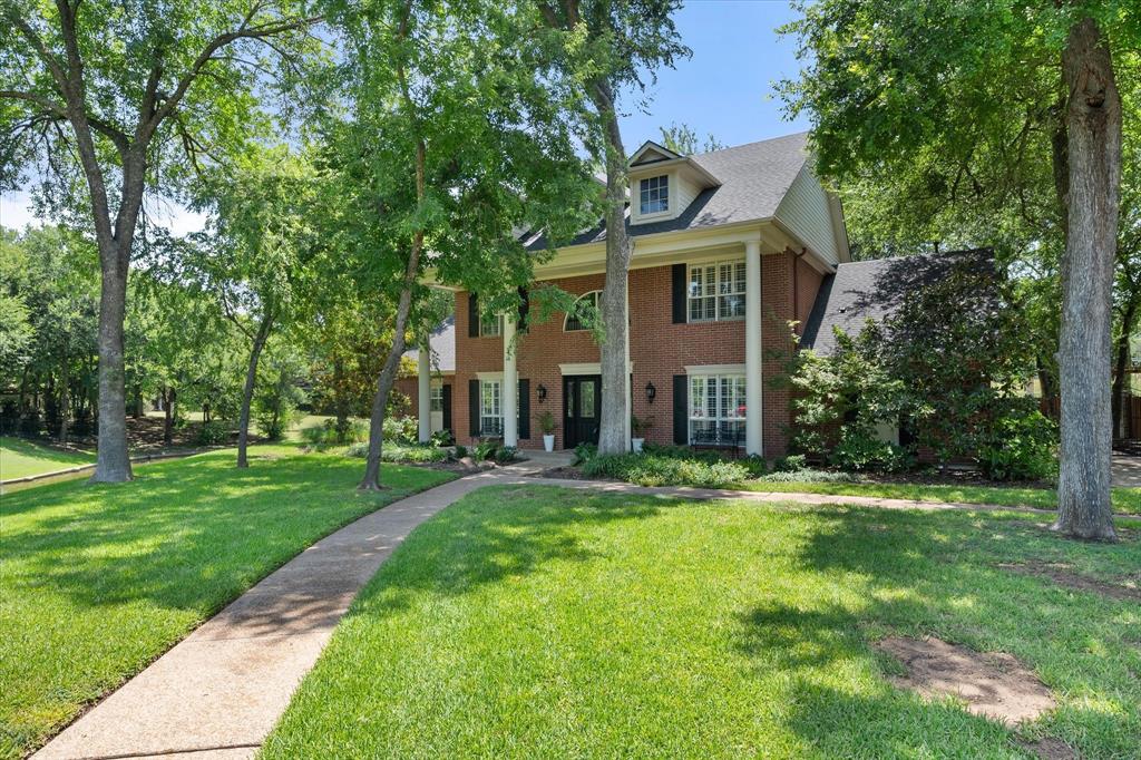 5848 Forest River Drive Property Photo 4