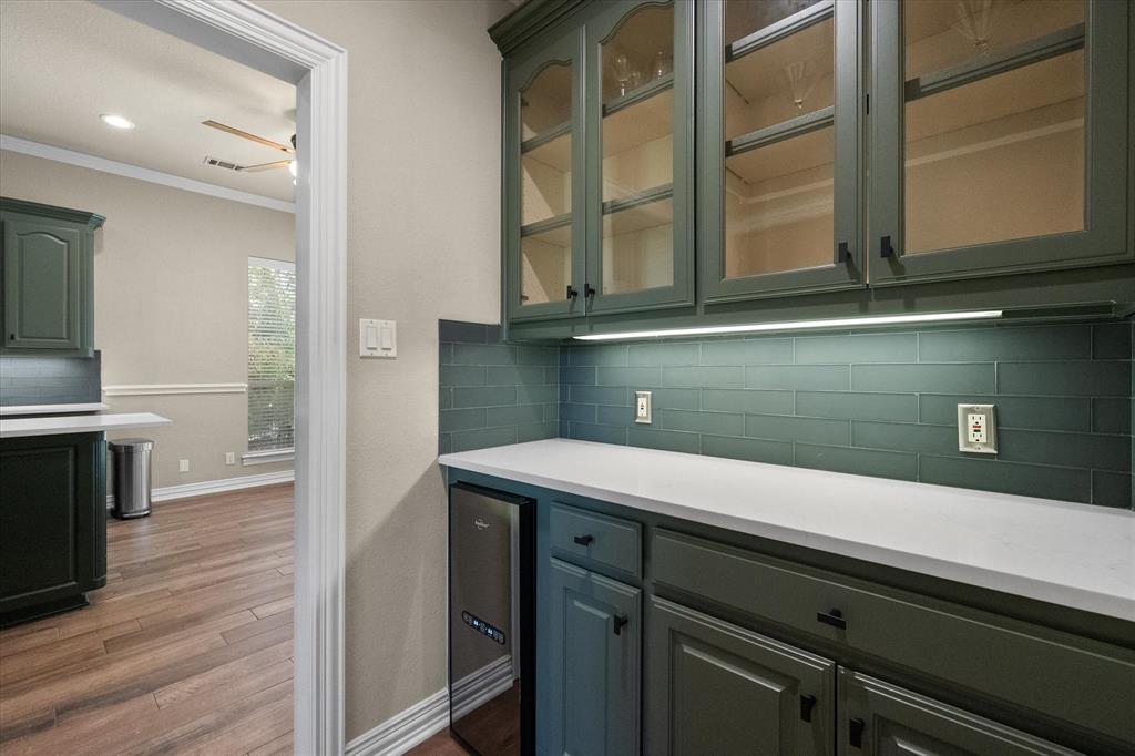 5848 Forest River Drive Property Photo 15