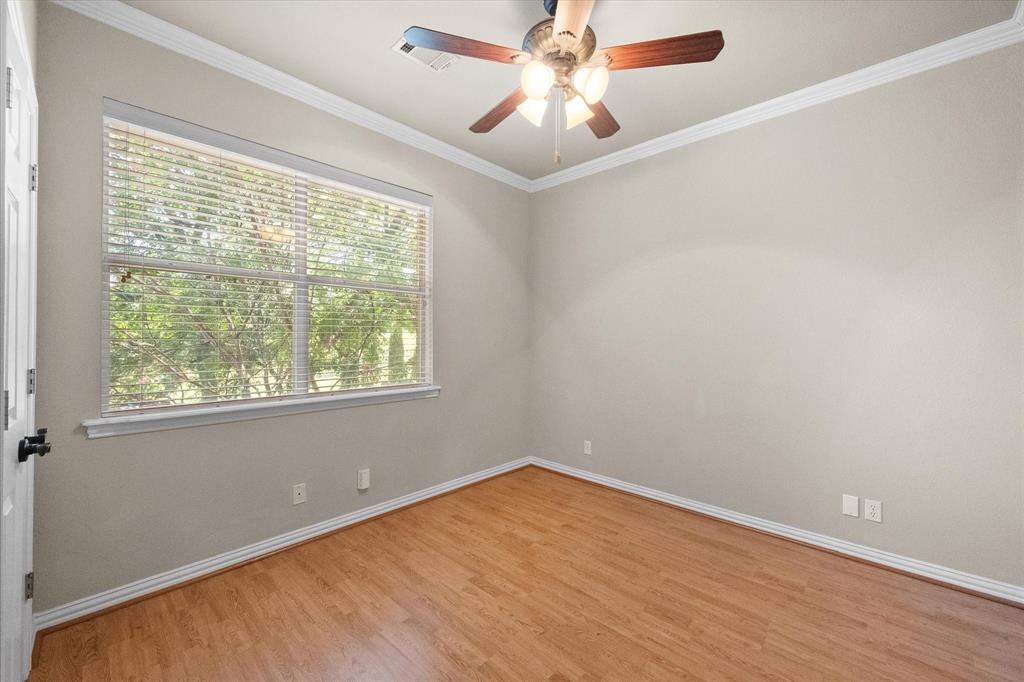 5848 Forest River Drive Property Photo 22