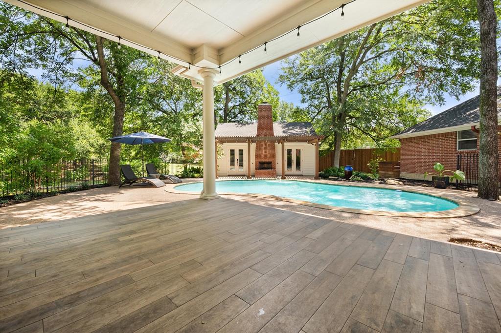 5848 Forest River Drive Property Photo 30