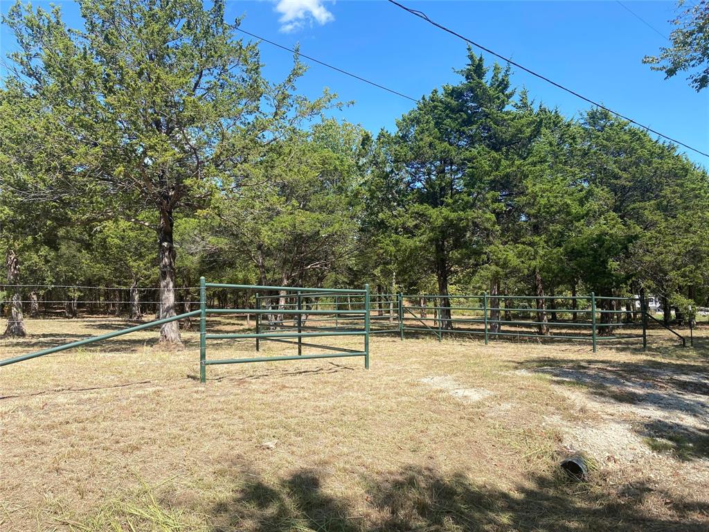 1648 Stuckey Road Property Photo 3