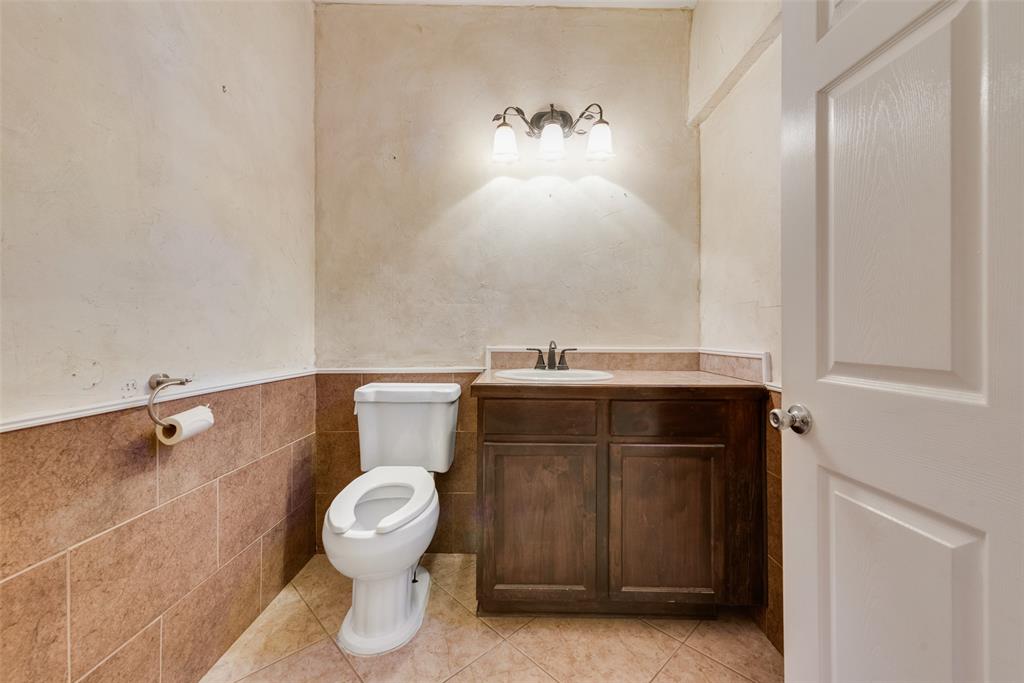 2314 Greer Street Property Photo 4