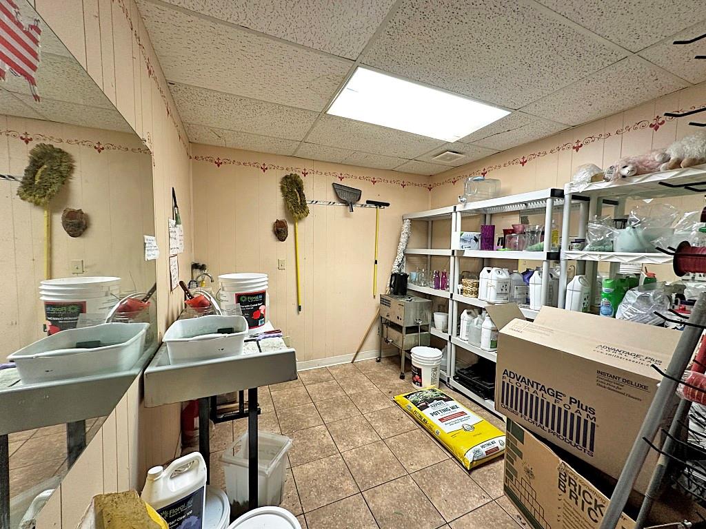 407 E Tyler Street Property Photo 13