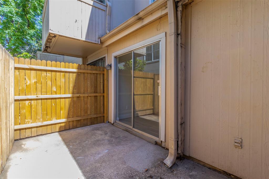 4327 Holland Avenue Property Photo 19