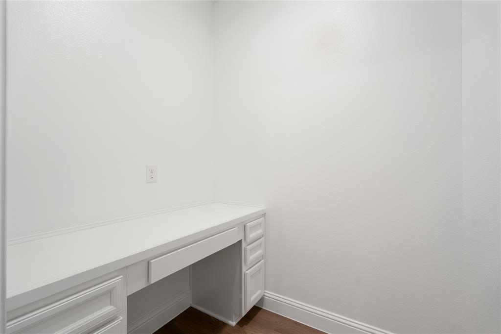 651 N Watters Road 4303 Property Photo 8