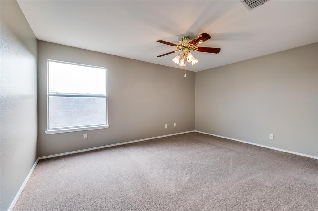 2225 Sumac Drive Property Photo 17