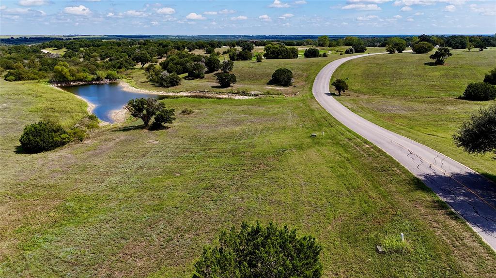 7429 Retreat Boulevard Property Photo 4