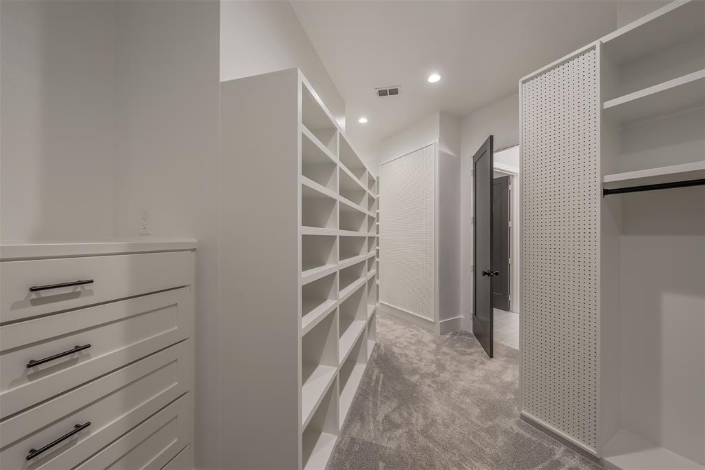 135 Thorn Briar Trail Property Photo 19