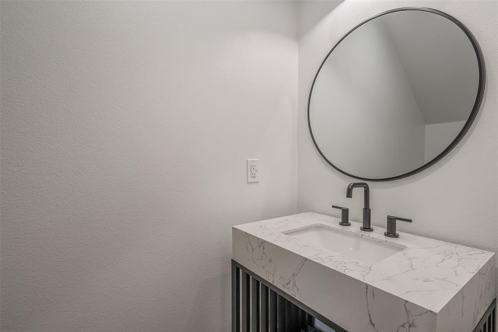 135 Thorn Briar Trail Property Photo 27