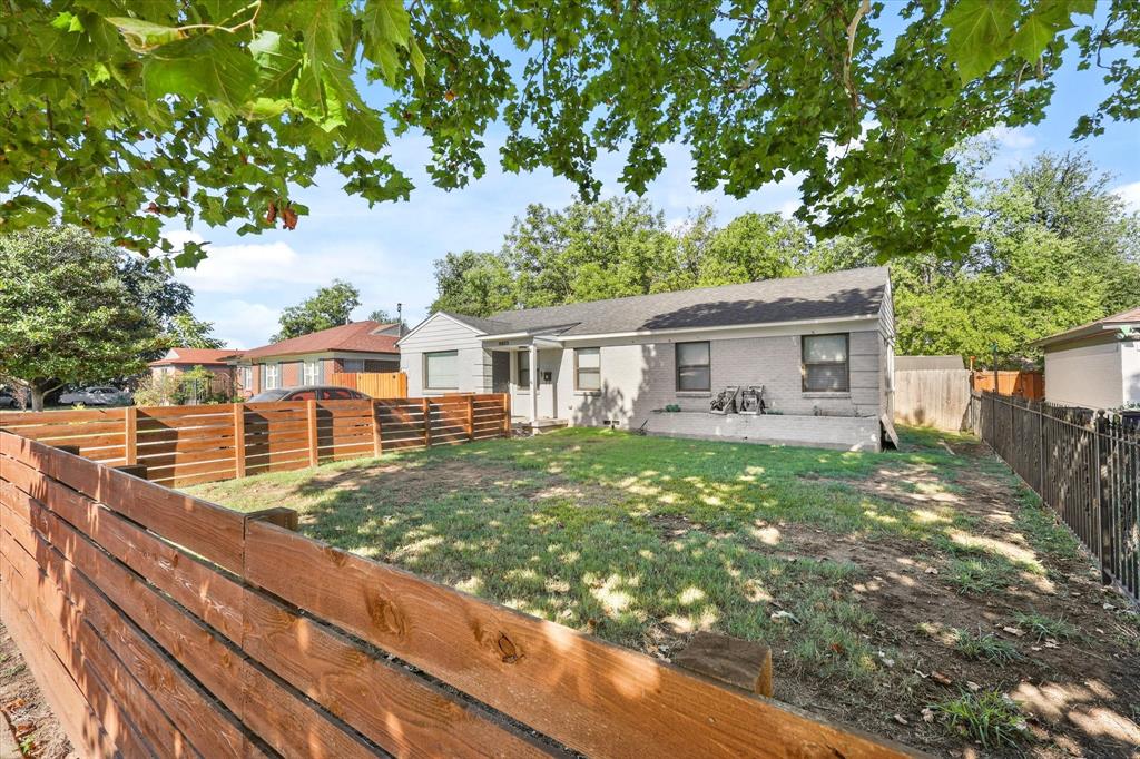 9923 Constance Street Property Photo 1
