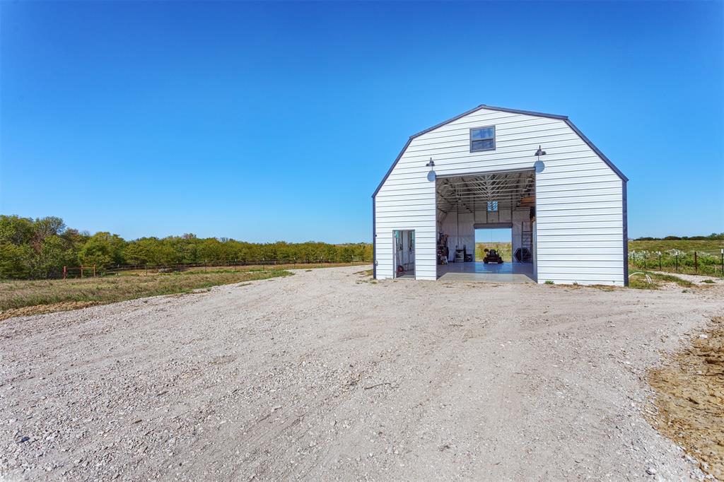 524 Texas Longhorn Trail Property Photo 8