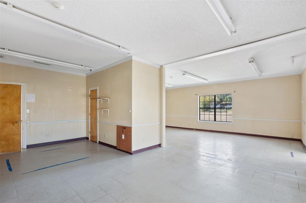 302 Lincoln Park Drive Property Photo 15