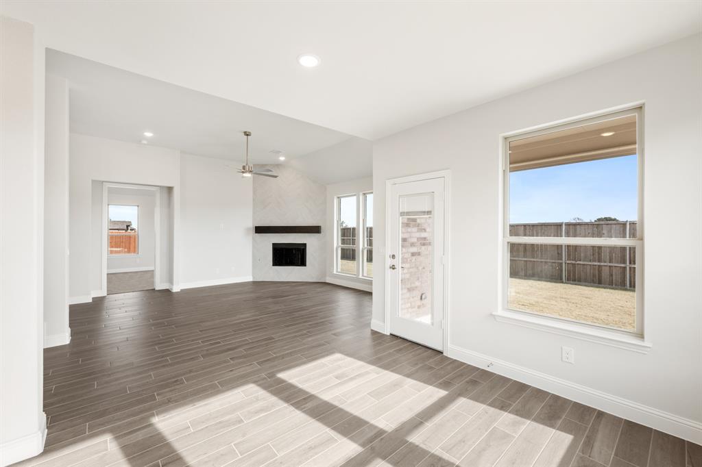 142 Morning Light Lane Property Photo 16
