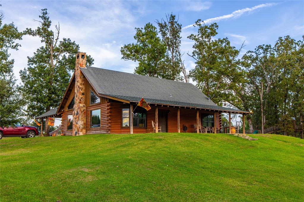 11884 E County Road 398 Property Photo 8