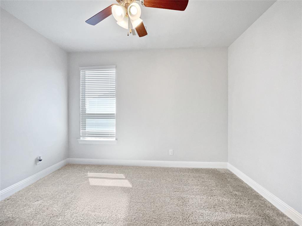 11208 Culberson Drive Property Photo 5