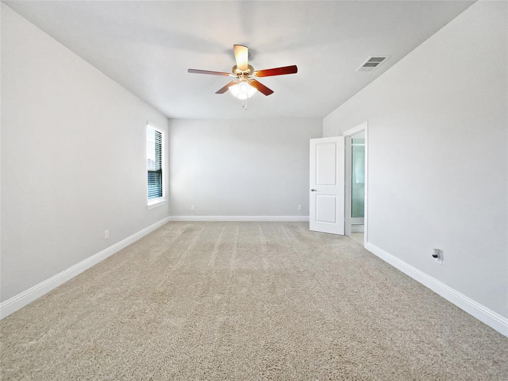 11208 Culberson Drive Property Photo 12