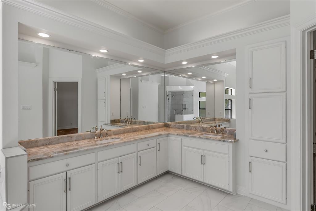 2015 Woodlake Drive Property Photo 22
