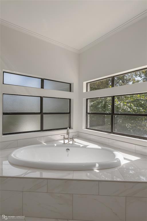 2015 Woodlake Drive Property Photo 23
