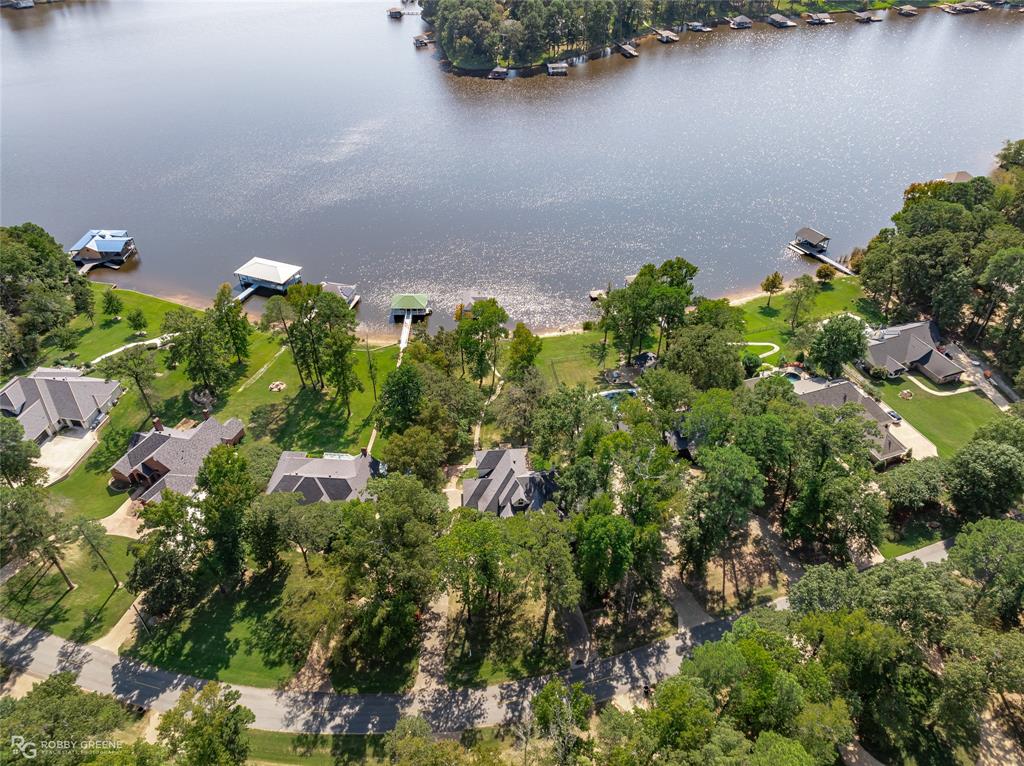 2015 Woodlake Drive Property Photo 26