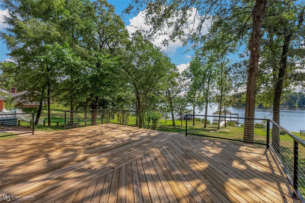 2015 Woodlake Drive Property Photo 34