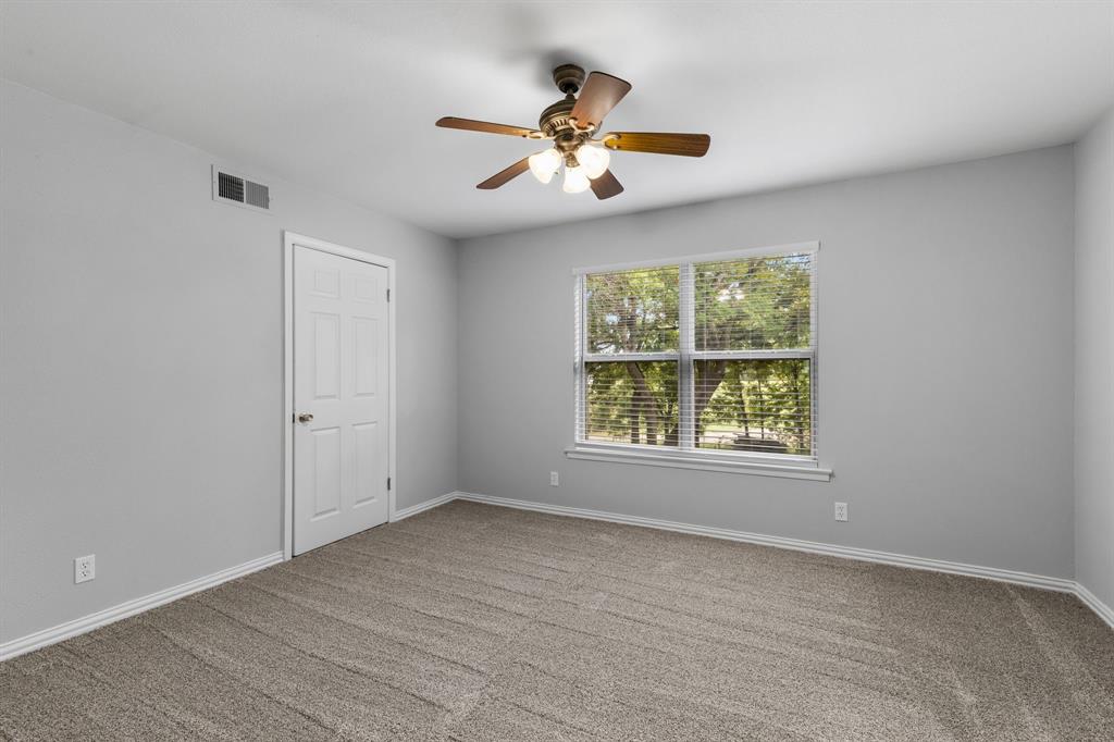 401 Koldin Drive Property Photo 21