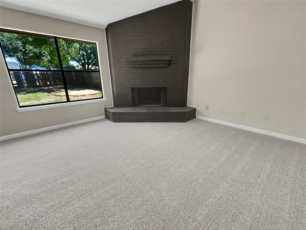 5815 Woodsetter Lane Property Photo 14