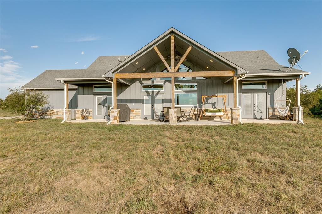 2825 County Road 2975 Property Photo 9