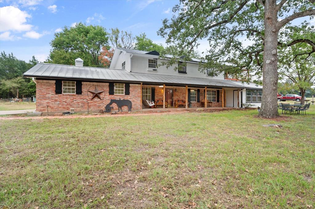 800 State Highway 75 Property Photo 1