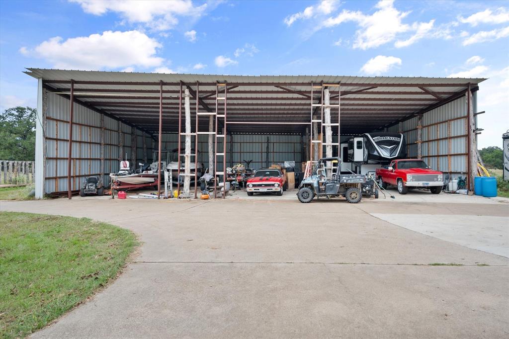 800 State Highway 75 Property Photo 8