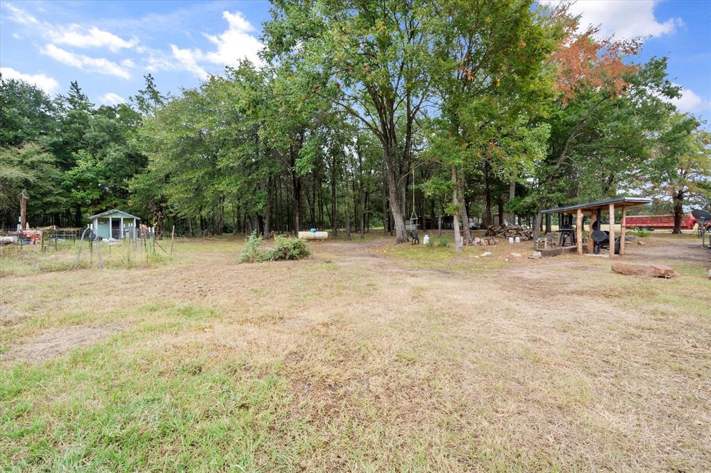 800 State Highway 75 Property Photo 34