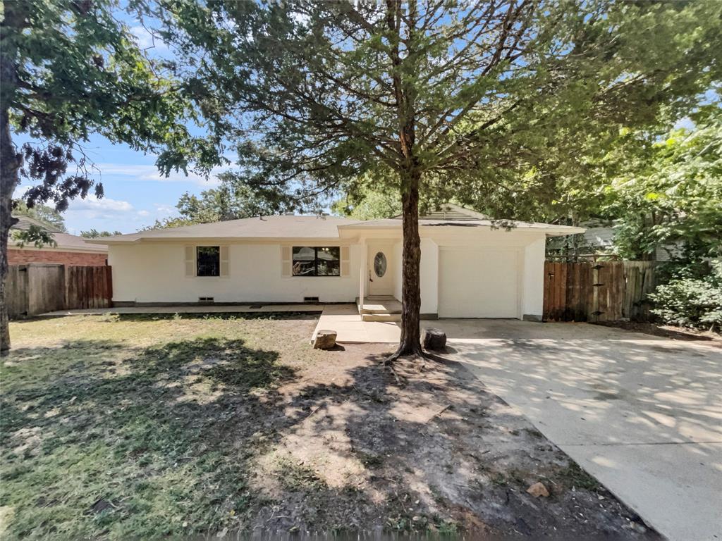 222 Brazos Street Property Photo 1