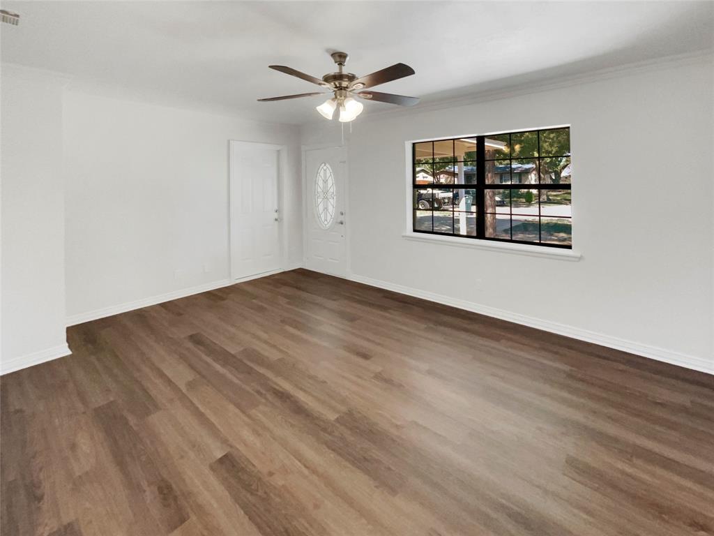 222 Brazos Street Property Photo 4