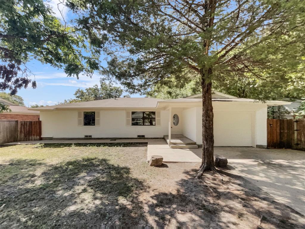 222 Brazos Street Property Photo 9
