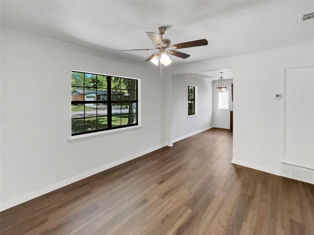 222 Brazos Street Property Photo 15