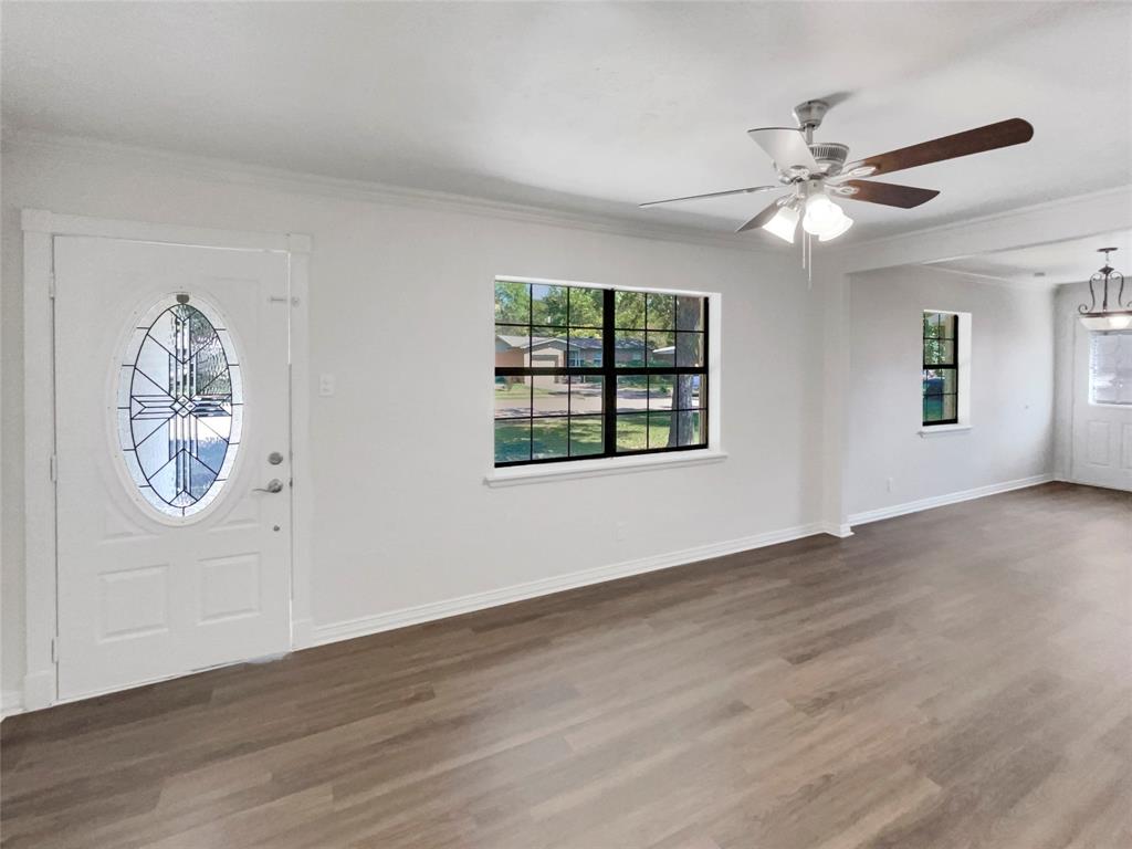 222 Brazos Street Property Photo 16