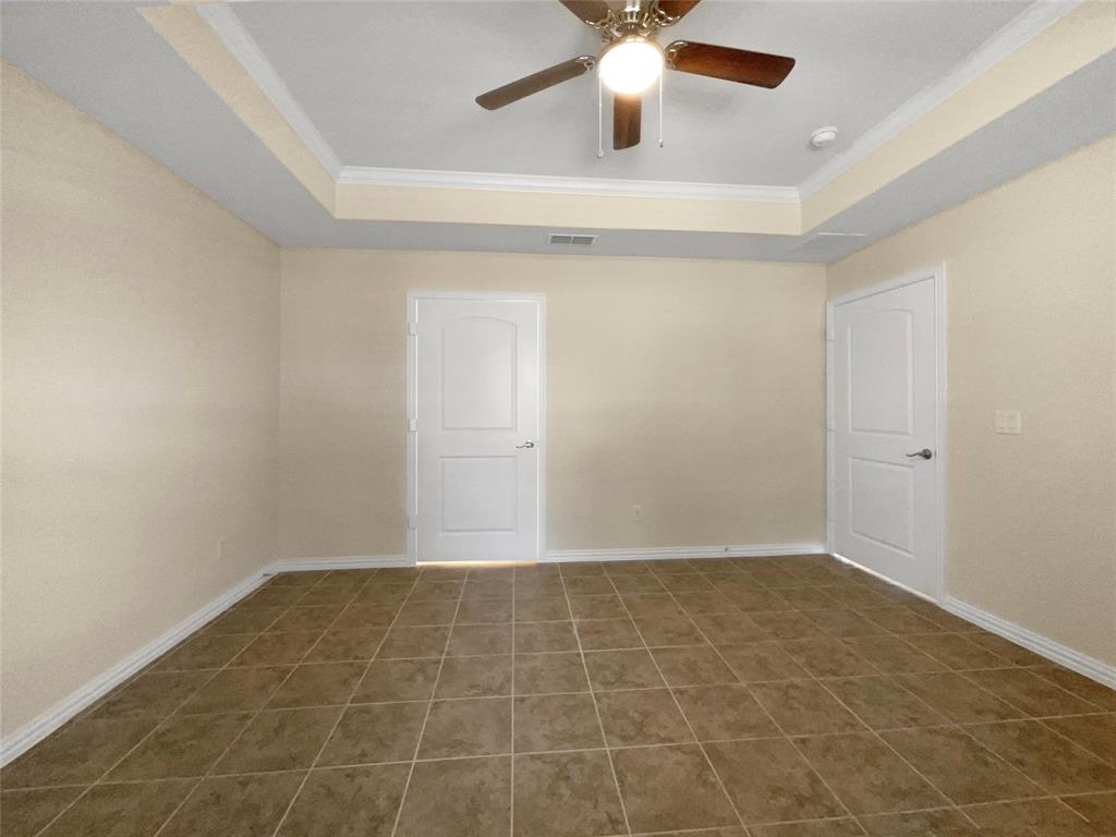 1932 Marsh Point Drive Property Photo 13