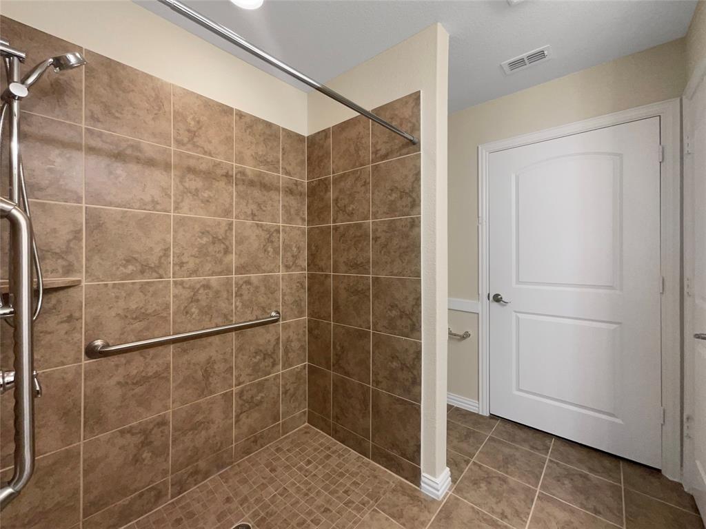 1932 Marsh Point Drive Property Photo 15