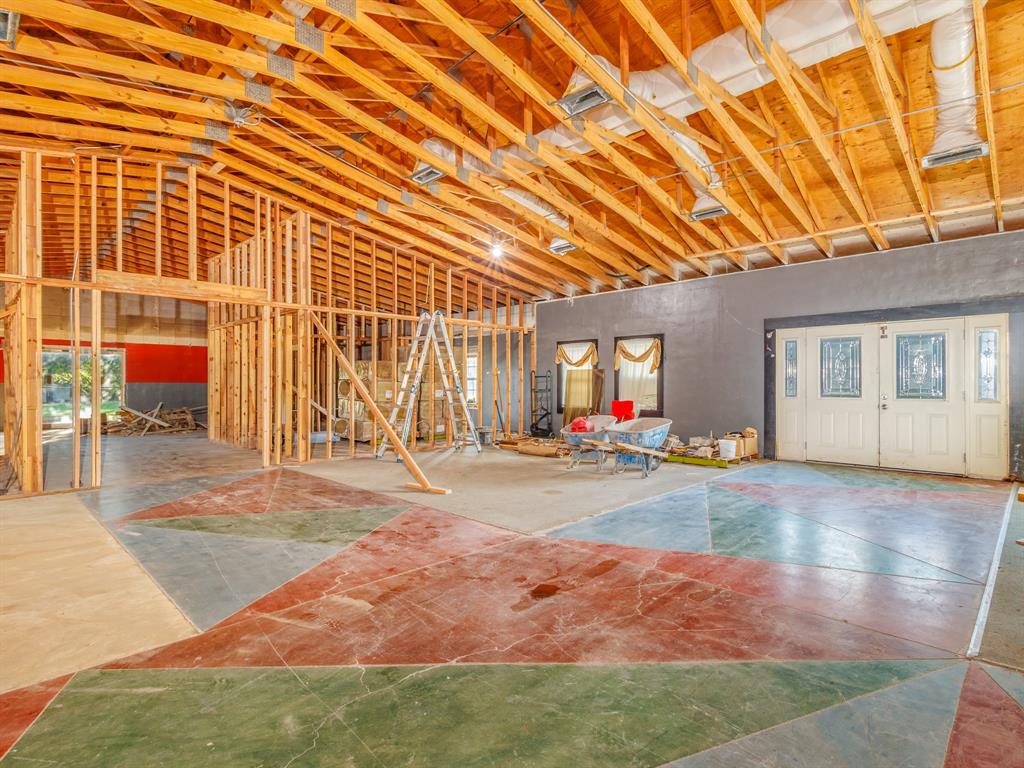 2719 Austin Avenue Property Photo 18