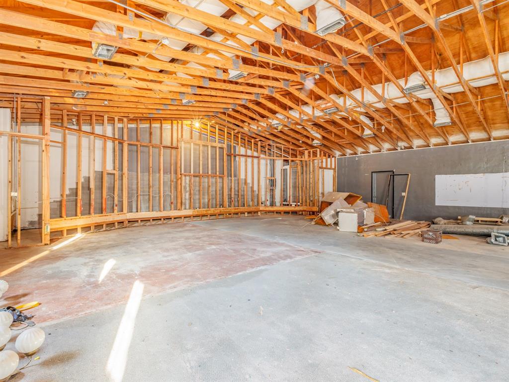 2719 Austin Avenue Property Photo 19