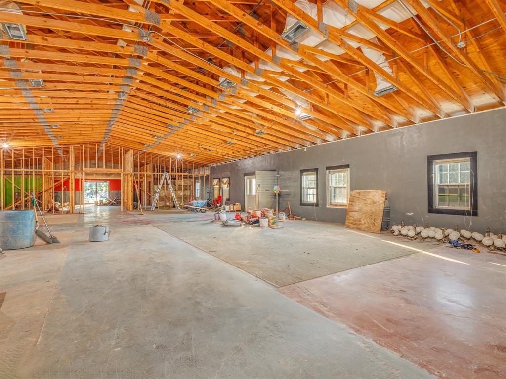 2719 Austin Avenue Property Photo 20