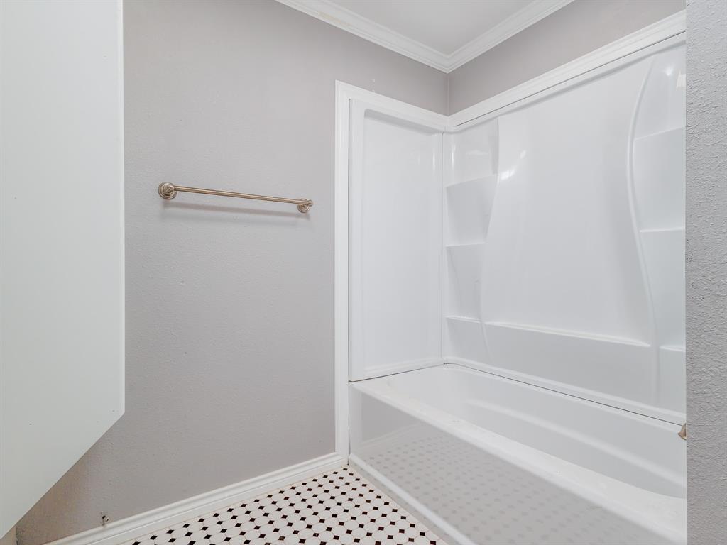 2719 Austin Avenue Property Photo 27