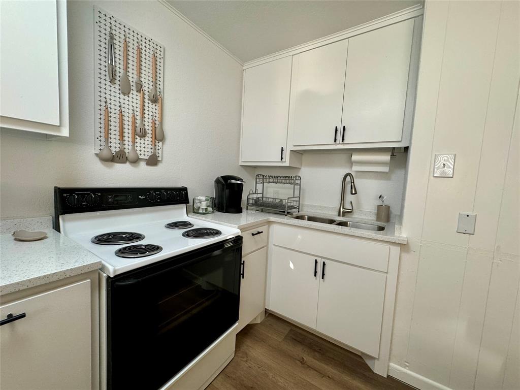 2401 Church Street Property Photo 11