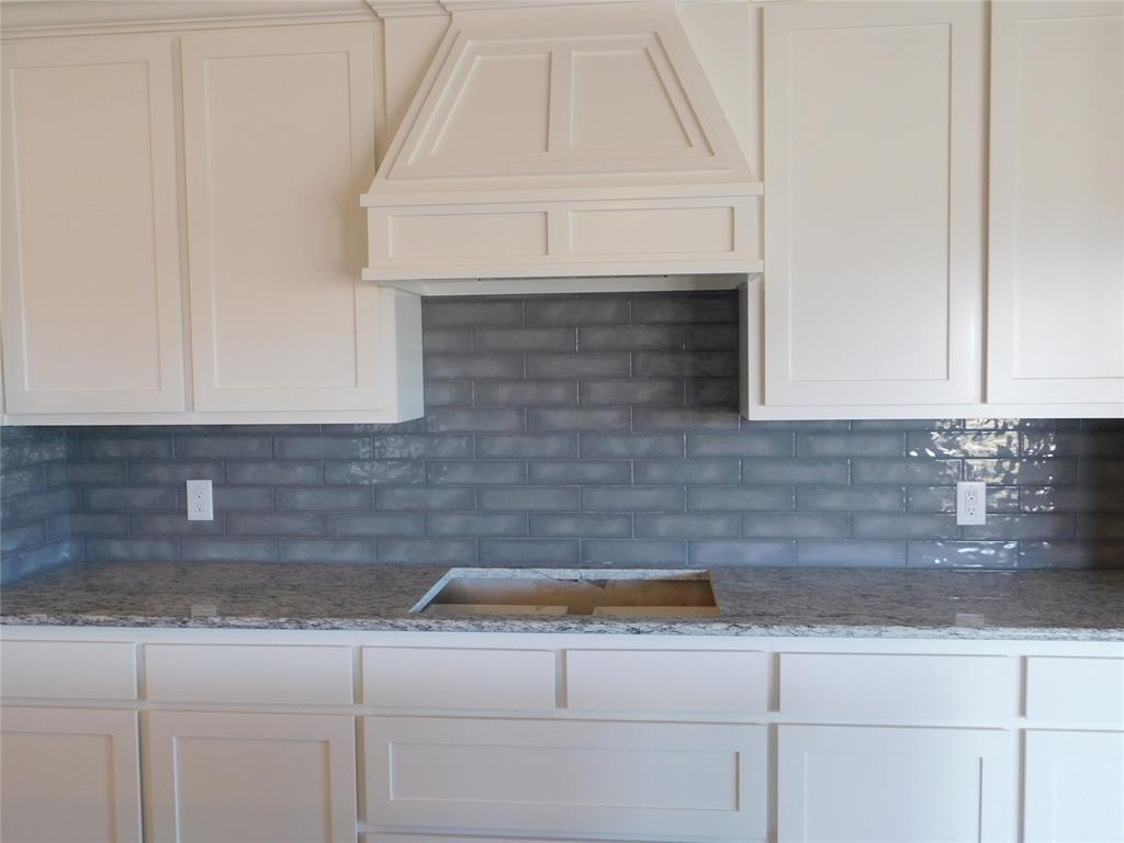 1166 Whirlaway Property Photo 7