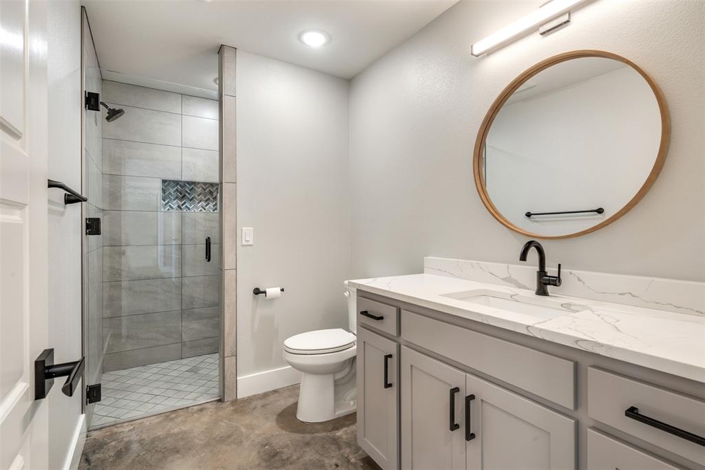 210 Bay Hill Drive Property Photo 21