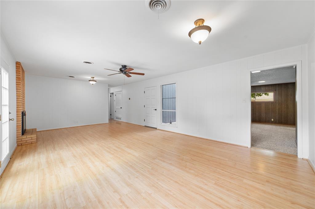 2406 13th Street Property Photo 9