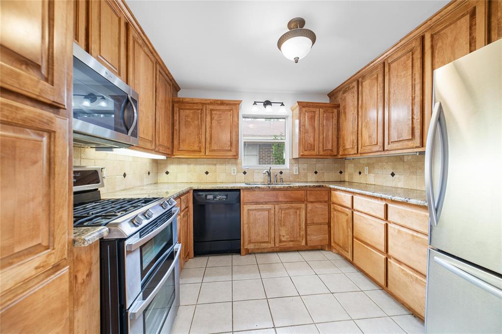 2406 13th Street Property Photo 18