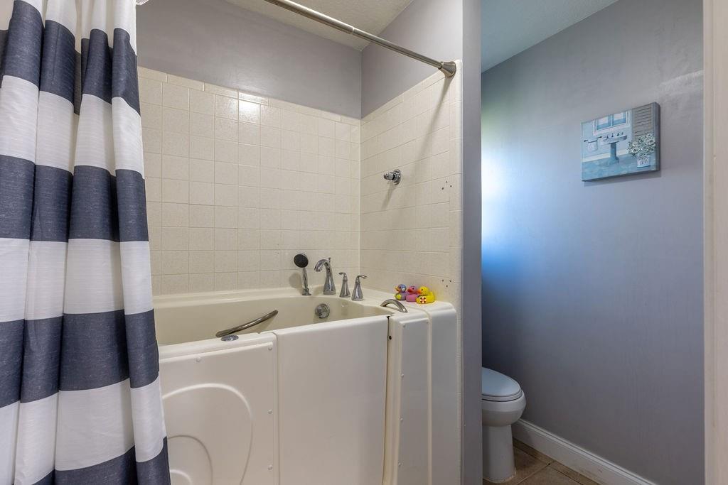 1634 Robin Place Property Photo 28