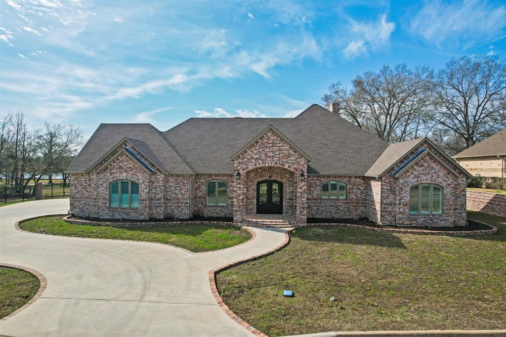 602 Greenhill Park Avenue Property Photo 1